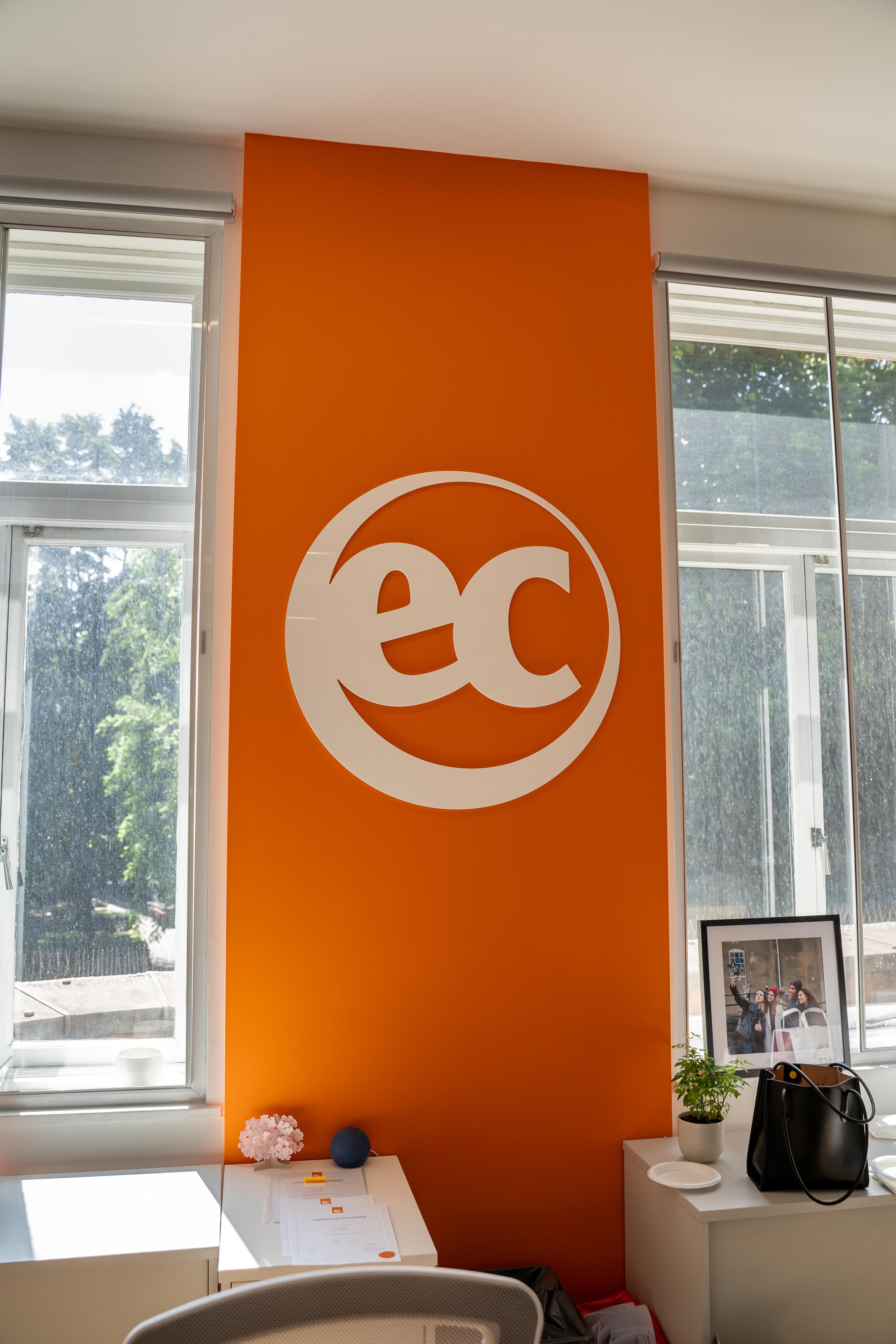 EC Language School - Image 36